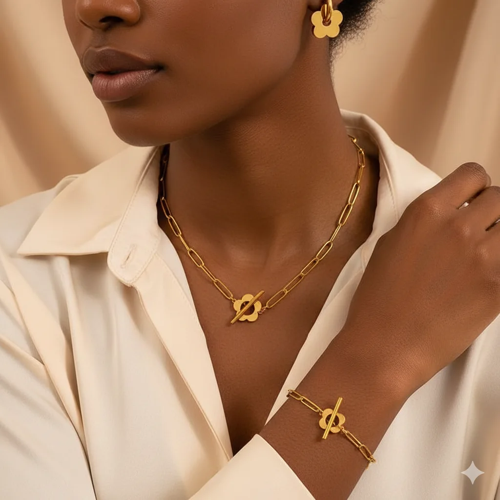 Collier & Boucles d’Oreilles Élégance Dorée – L’accessoire qui illumine chaque look