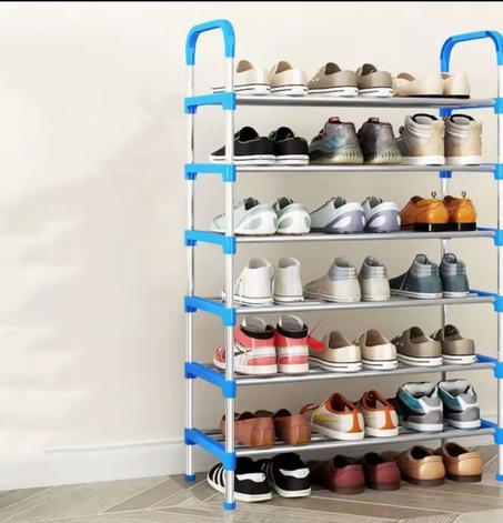 رف الأحذية المثالي لتنظيم مساحتك بأسلوب عملي وأنيق