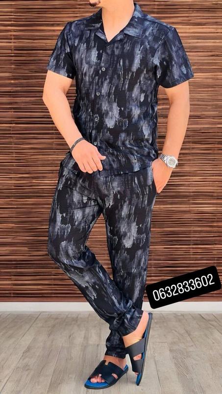 🧥 طقم رجالي صيفي – فصالة عصرية وثوب تركي ممتاز