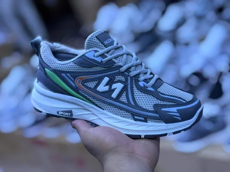 Sneakers Injection Sport