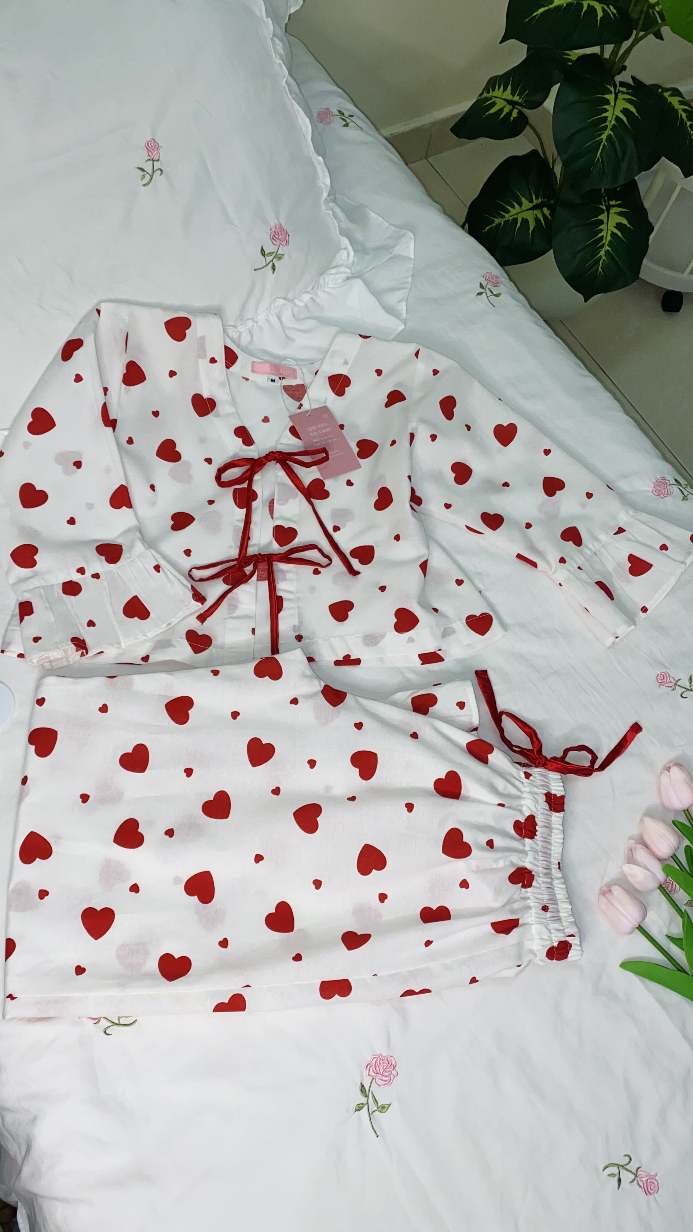 Lovely girl pajama set