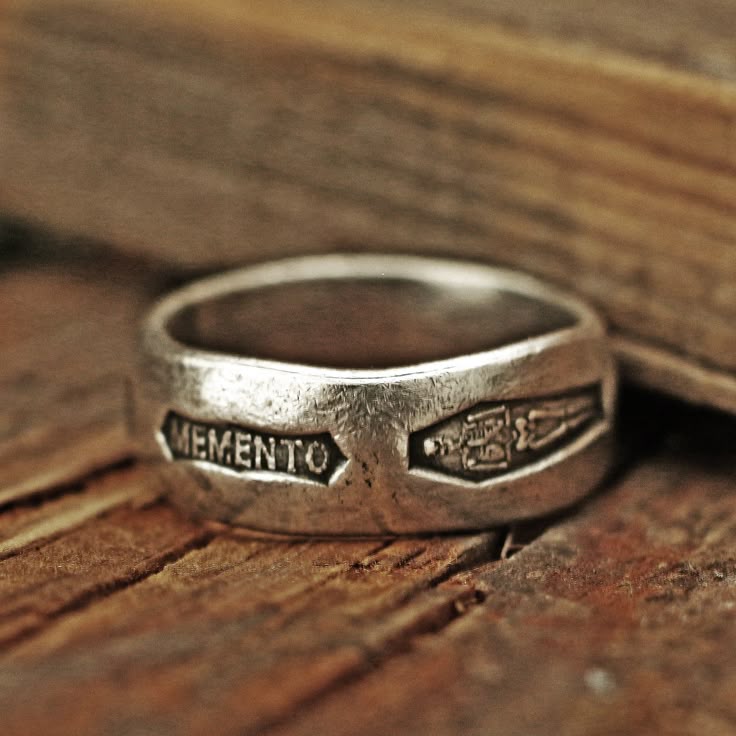 Bague en Argent 925 Gravée à la Main – Un Bijou Unique et Authentique