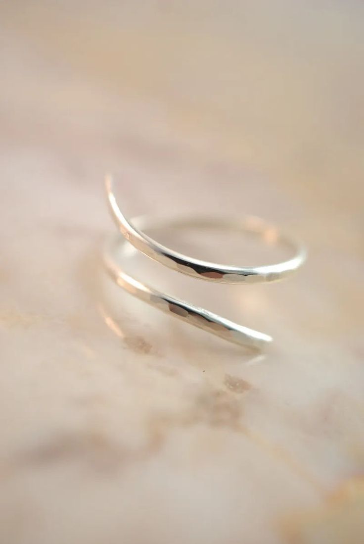 Bague Ouverte en Argent 925 – Élégance Minimaliste ✨