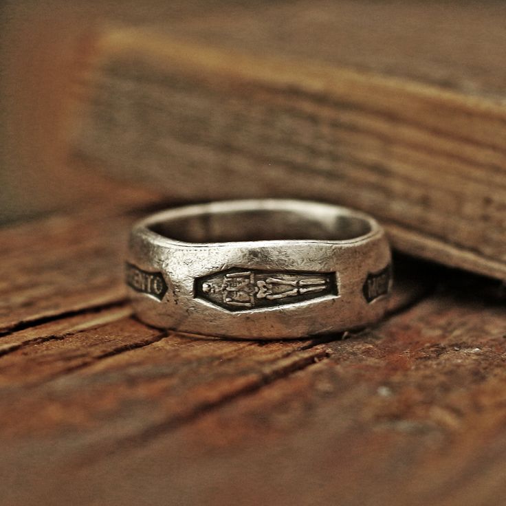 Bague en Argent 925 Gravée à la Main – Un Bijou Unique et Authentique