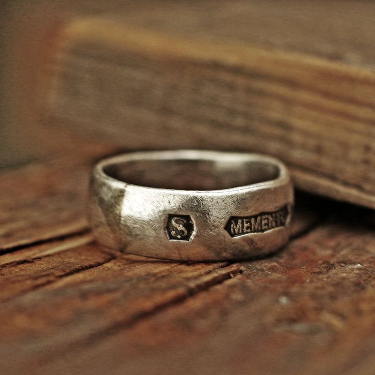 Bague en Argent 925 Gravée à la Main – Un Bijou Unique et Authentique