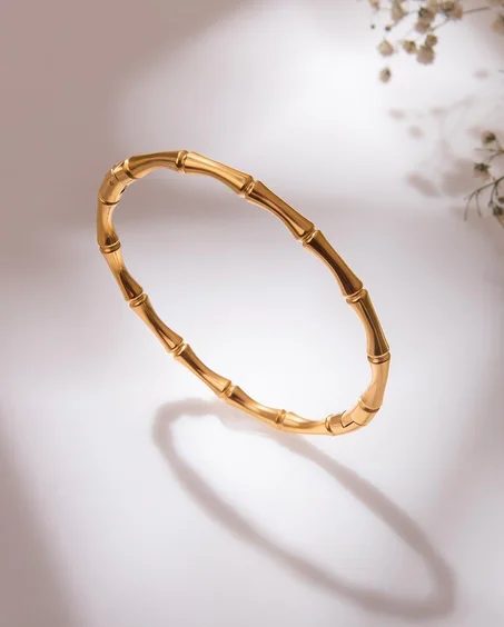 Bracelet en cuivre élégant pour femme