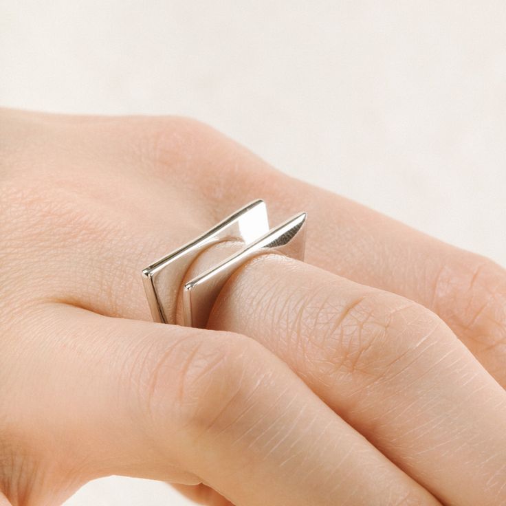 Bague en Argent 925 pour Femme – Élégance et Originalité ✨
