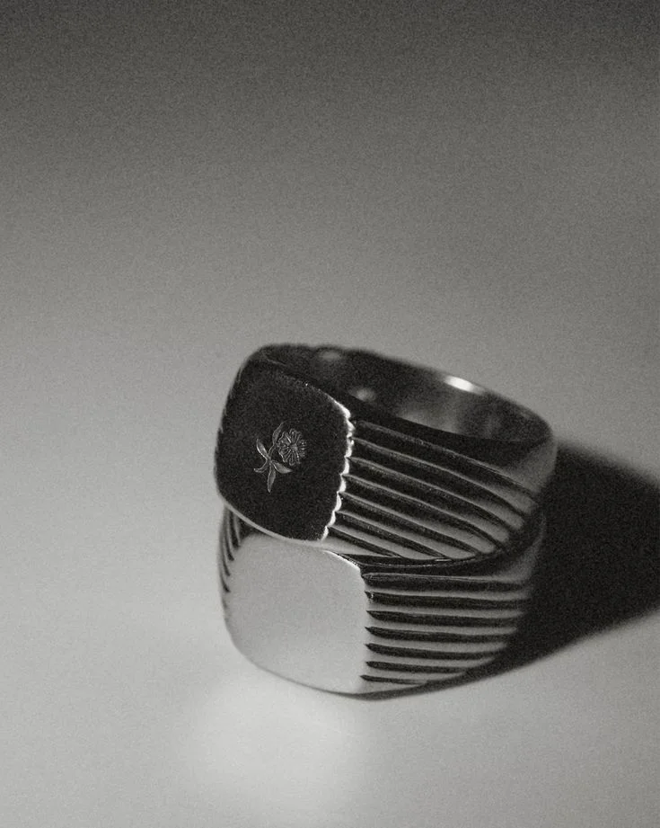 Bague en Argent pour Homme – Élégance et Caractère