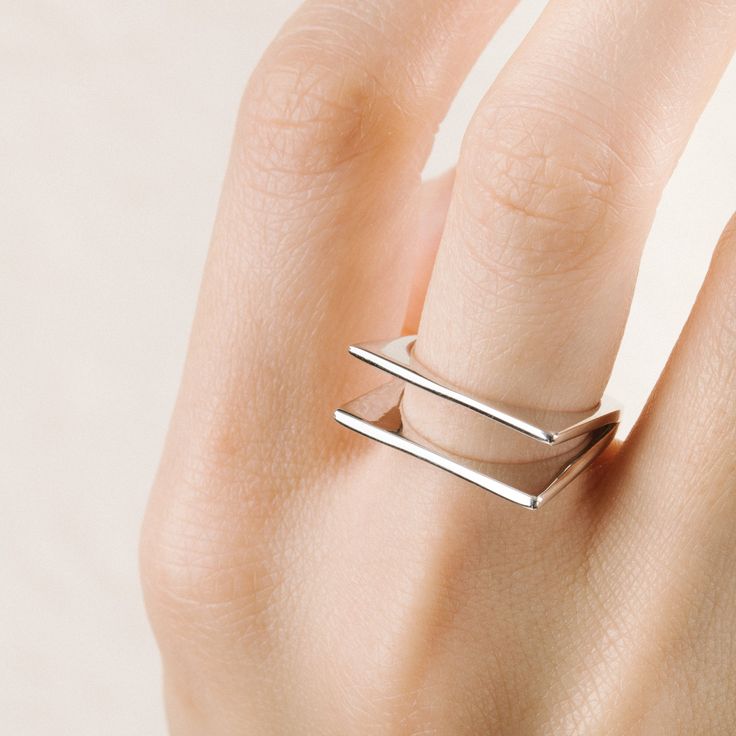 Bague en Argent 925 pour Femme – Élégance et Originalité ✨