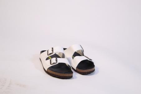 Sandale en cuir blank