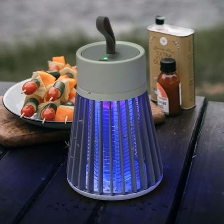 مصباح قاتل البعوض الذكي