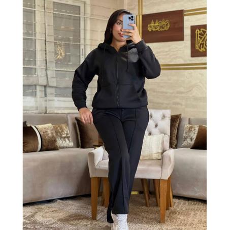 أنصومبل رياضي أنيق مكوّن من قطعتين