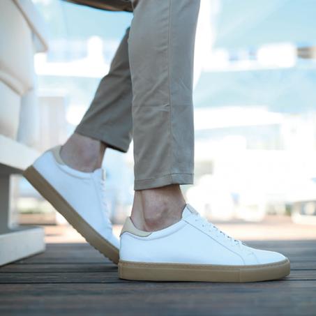 Basket blanc en cuir réf 042