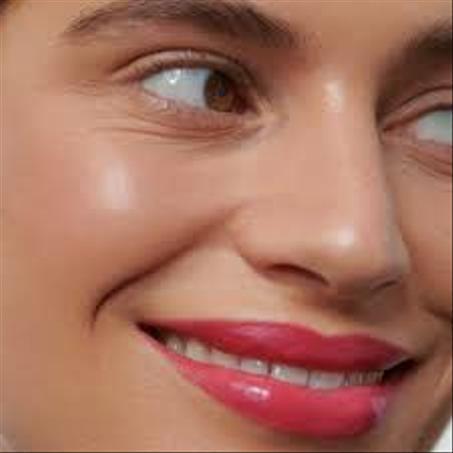 أحمر الشفاه