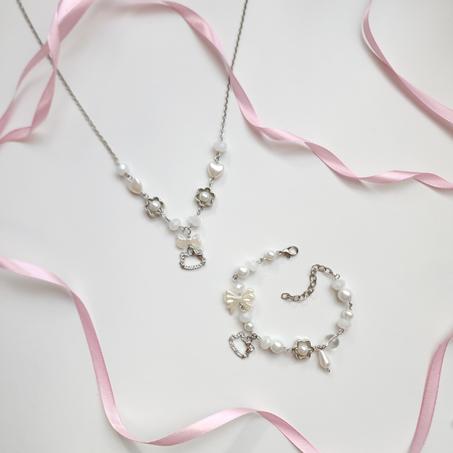 Hello kitty set