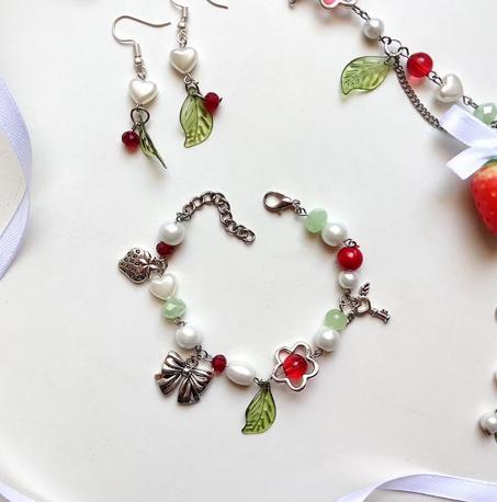 Strawberry bracelet