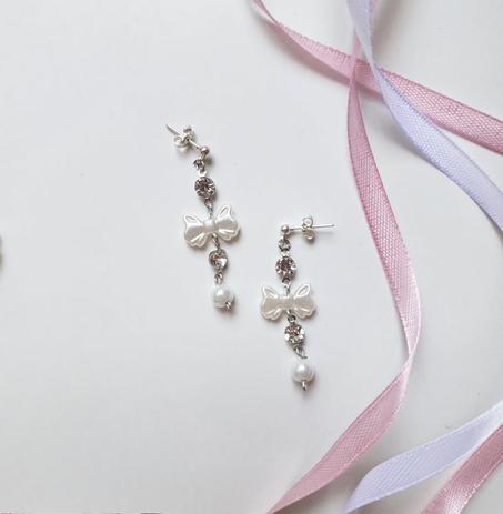 Love spell earrings 1