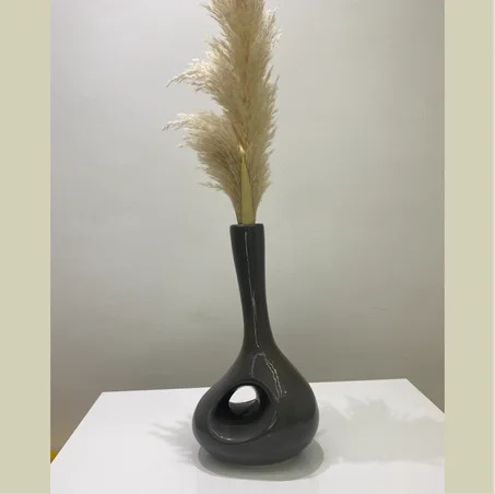 Vase Décoratif Élancé en Céramique Artisanale – Design Moderne & Sculptural, Idéal pour Salon, Mariage ou Bureau