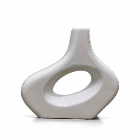 Vase Sculpture Moderne en Céramique – Création Artisanale Marocaine avec Ouverture Asymétrique