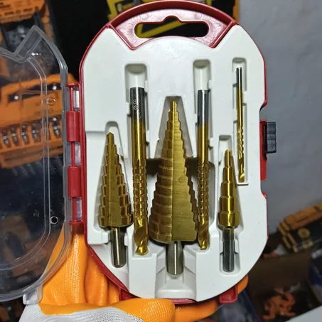 مجموعة رؤوس أهرامية جودة ممتازة