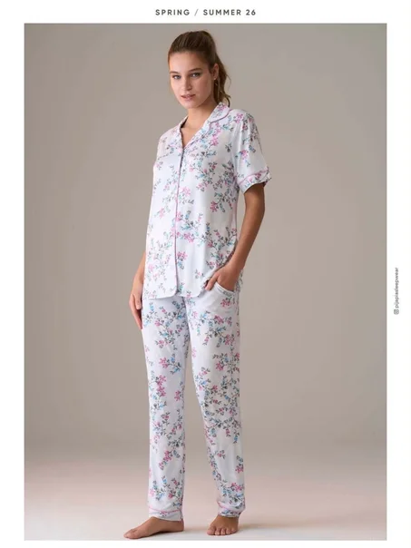Pyjama boutonné