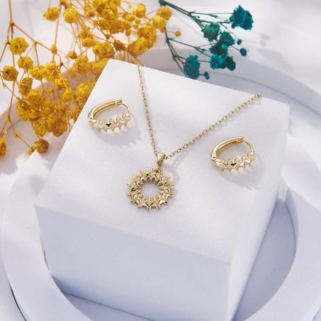 أطقم فاخرة سنسلة وحلقات أنيقة