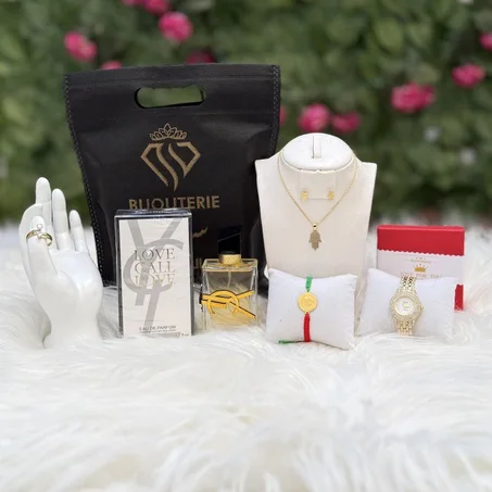 باقة أكسيسوارات خميسة 150 درهم