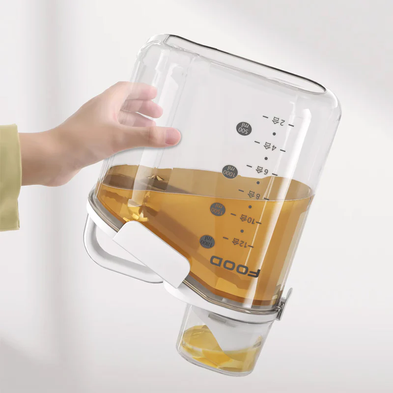 وعاء تخزين محكم الإغلاق