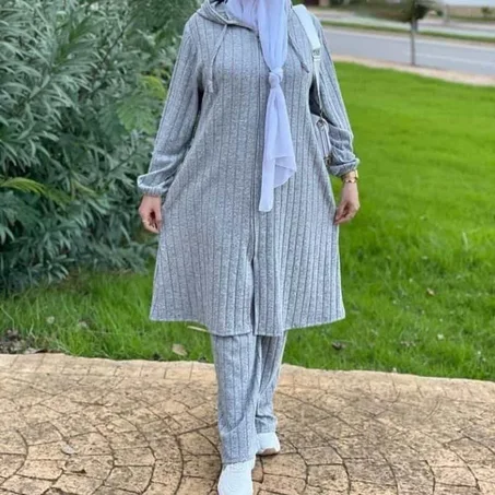 تخفيض همزة🥳 لعشاق الأناقة والفخامة، أونسومبل 2بياس🤩 ثوب مونطوني تركي عالي الجودة. سارعو بالطلب👇🏻قبل نفاذ الكمية⏳