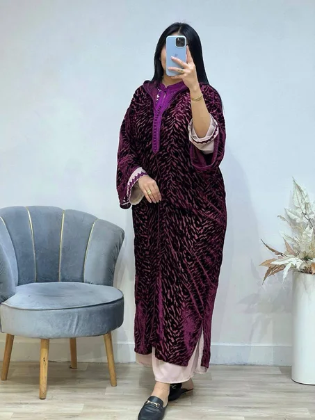 Jellaba Velours Élégante 2 Pièces – Collection Aïd 2026