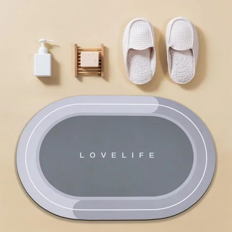 Confort et Sécurité : Tapis Absorbants pour Toilettes