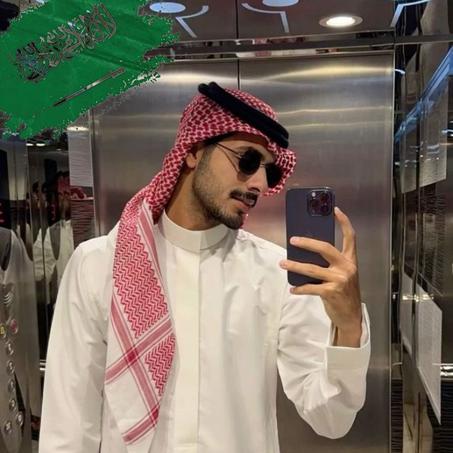 مجموعة مخصصة للرجال