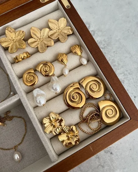 Boucle d'oreille