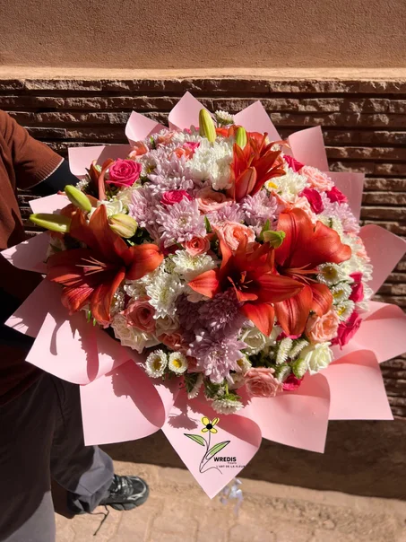 Bouquet Élégance – Fleurs Varié
