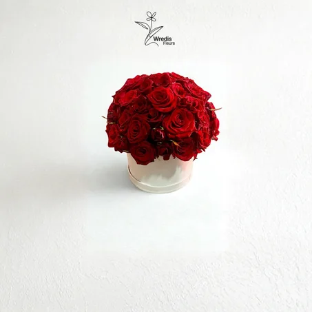 🎁🌹 Flower Box “Royal Bloom” 🌹🎁