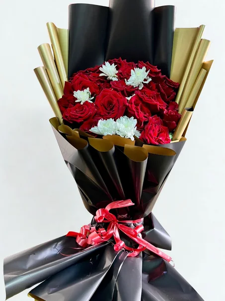 🌹 Bouquet “Noir & Or