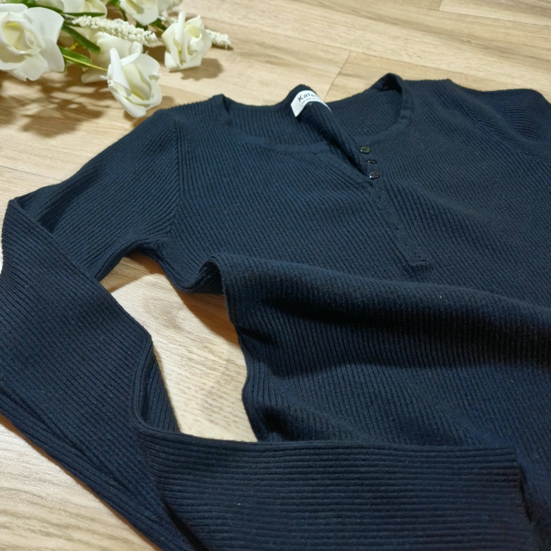 ✨ قطعة أساسية فخزانة كل امرأة عصرية ✨