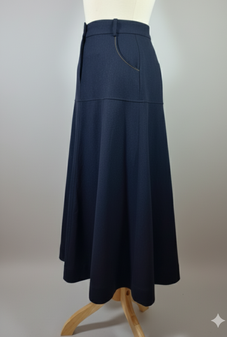 تنورة جينز نسائية،