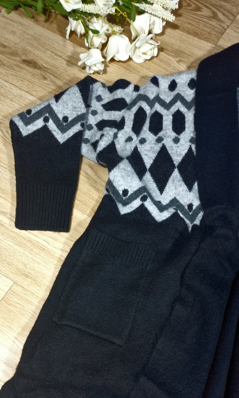 كاب صوفي نسائي طويل شتوي أنيق باللون الأسود والرمادي