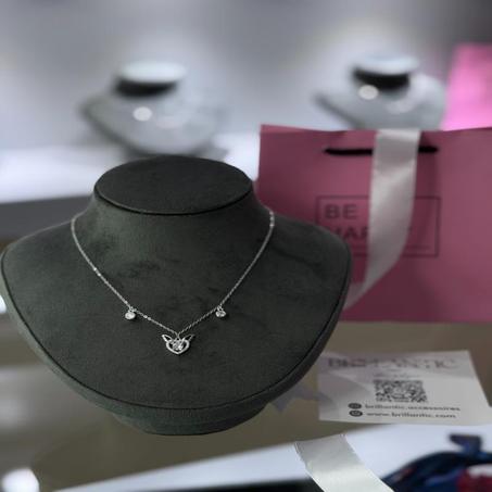 Collier Ailes de Papillon Éclatantes