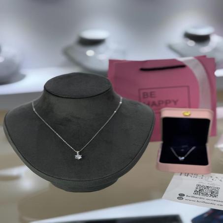 Collier Pendentif Cristal Éclatant