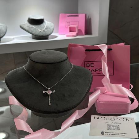 Collier en Argent avec Pendentif Ange et Cristal Rose