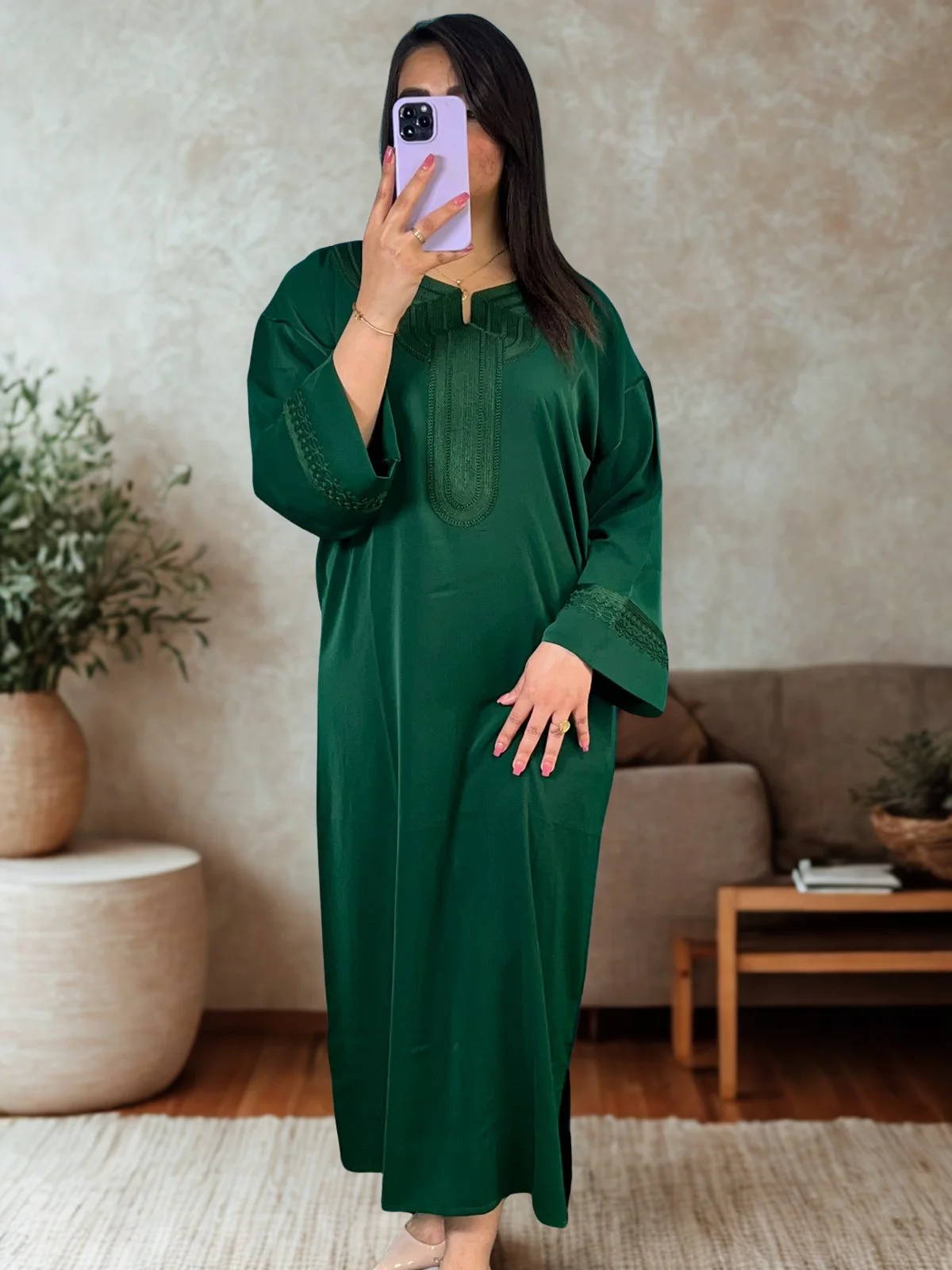 كندورة أنيقة وغاية في الروعة