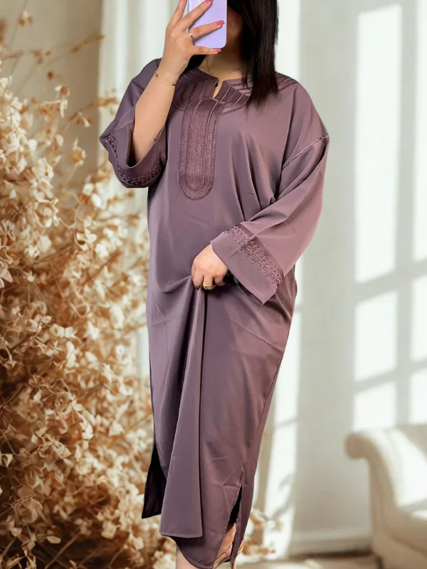 كندورة أنيقة وغاية في الروعة