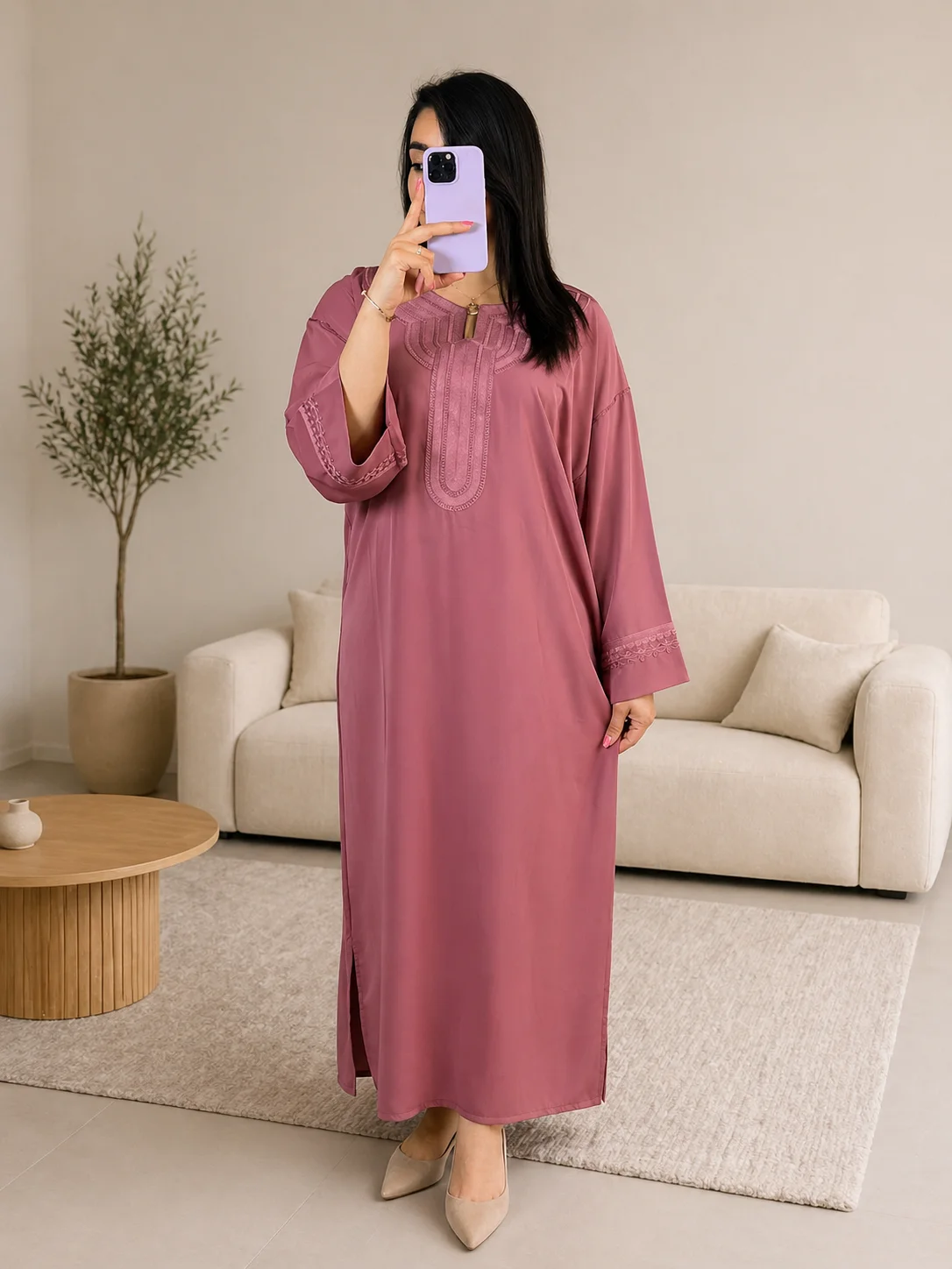 كندورة أنيقة وغاية في الروعة