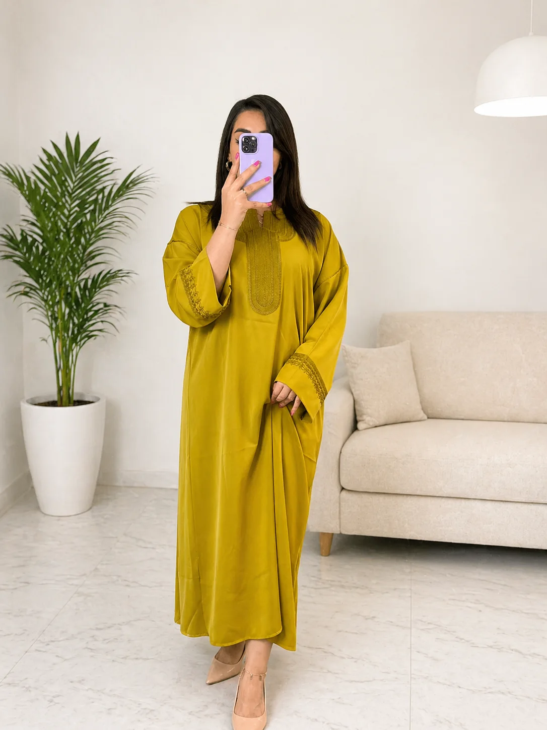 كندورة أنيقة وغاية في الروعة