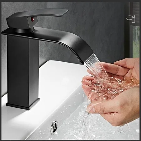 Mitigeur cascade noir