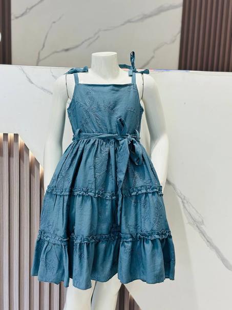 ROBE R_109