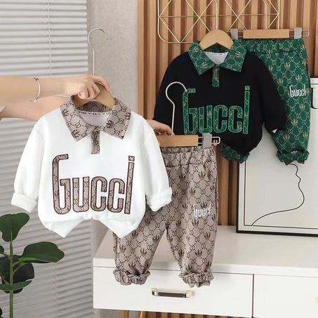 ENSEMBLE GUCCI