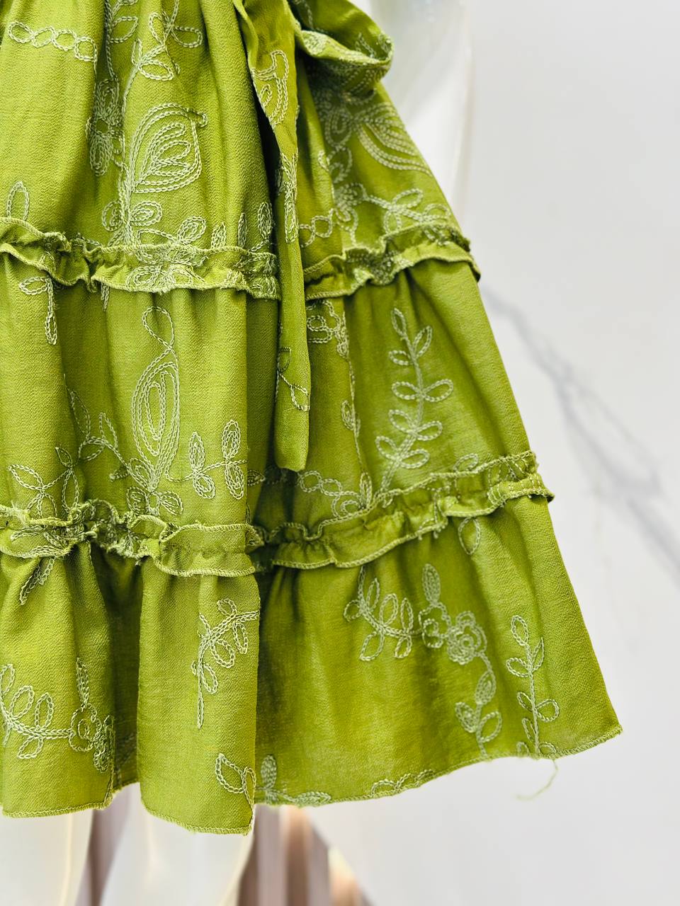 ROBE R_109
